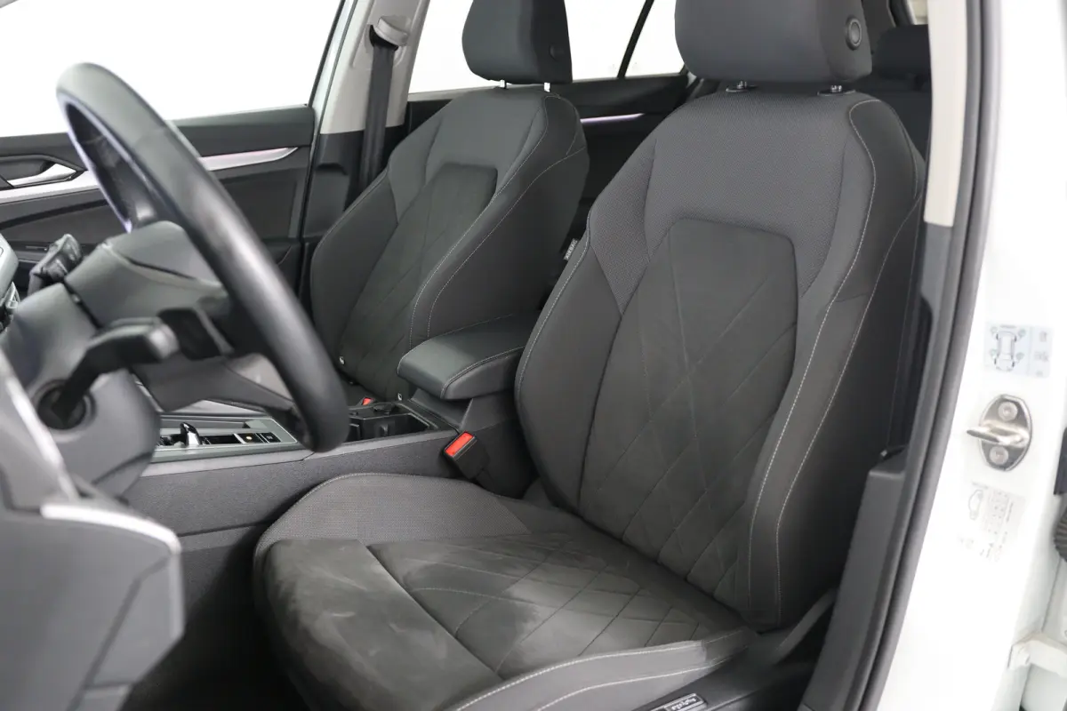 1.5 eTSI 130pk Life Business | DEALER OH! | ERGO STOEL | STOELVERWARMING | ADAPTIVE CRUISE | CARPLAY | CLIMATE CONTROL