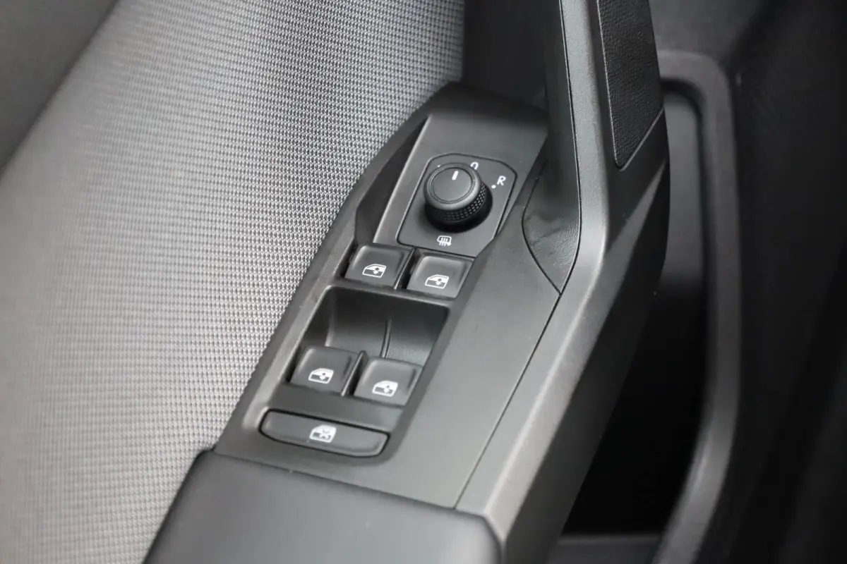 1.0 TSI 110pk Style | LED Verlichting | Cruise Control | All-Season Banden