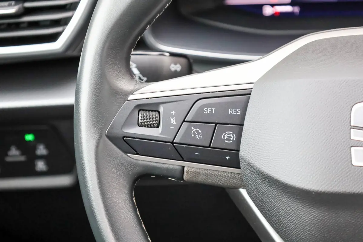 1.0 TSI 110pk Style | LED Verlichting | Cruise Control | All-Season Banden