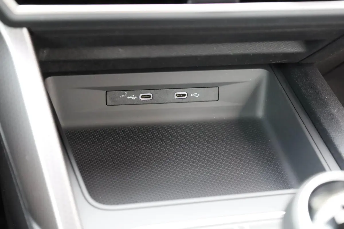 1.0 TSI 110pk Style | LED Verlichting | Cruise Control | All-Season Banden