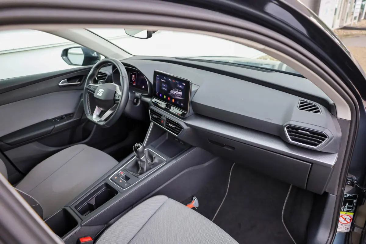 1.0 TSI 110pk Style | LED Verlichting | Cruise Control | All-Season Banden