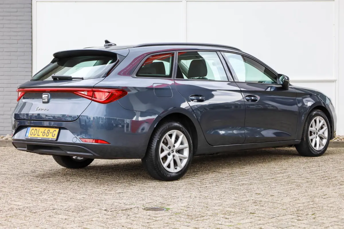 1.0 TSI 110pk Style | LED Verlichting | Cruise Control | All-Season Banden