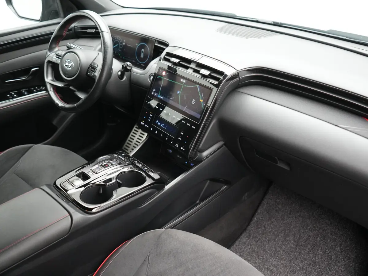 1.6 T-GDI N Line 4WD PHEV 265pk Dealer O.H | Adaptive Cruise | Camera | Alcantara Sportstoelen & Stuur Verwarmd | Krell Audio | Apple Carplay | Keyless | Blis | 19"L.M | Navigatie | DAB | Pl