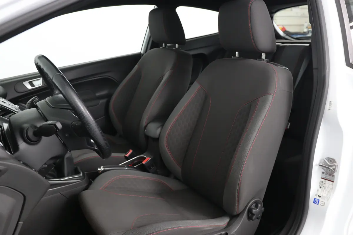 1.0 EcoBoost ST Line | DEALER OH! | CAMERA | NAVI | CLIMATE CTRL | CRUISE CONTROL | 17'' LMV | VOORRUIT VERWARMING