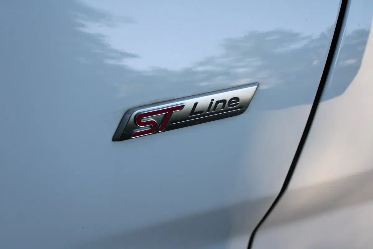 1.0 EcoBoost ST Line | DEALER OH! | CAMERA | NAVI | CLIMATE CTRL | CRUISE CONTROL | 17'' LMV | VOORRUIT VERWARMING