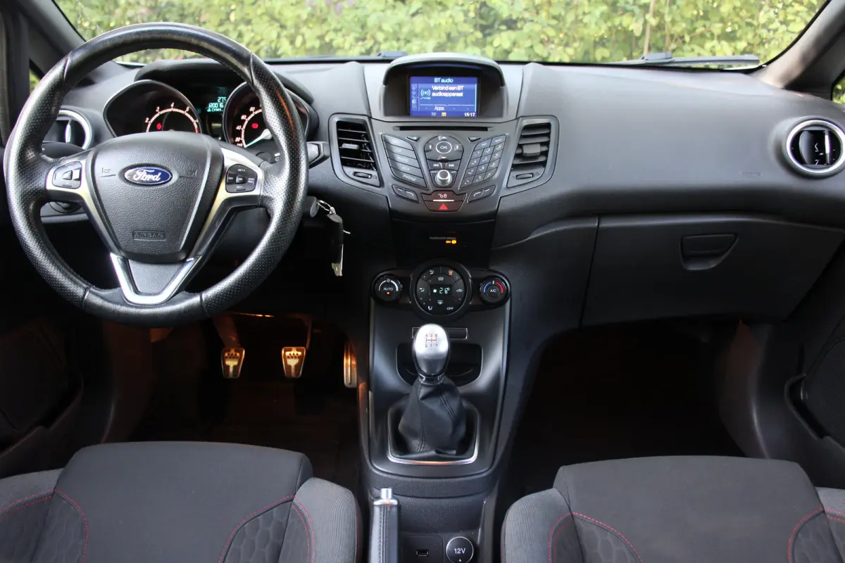 1.0 EcoBoost ST Line | DEALER OH! | CAMERA | NAVI | CLIMATE CTRL | CRUISE CONTROL | 17'' LMV | VOORRUIT VERWARMING