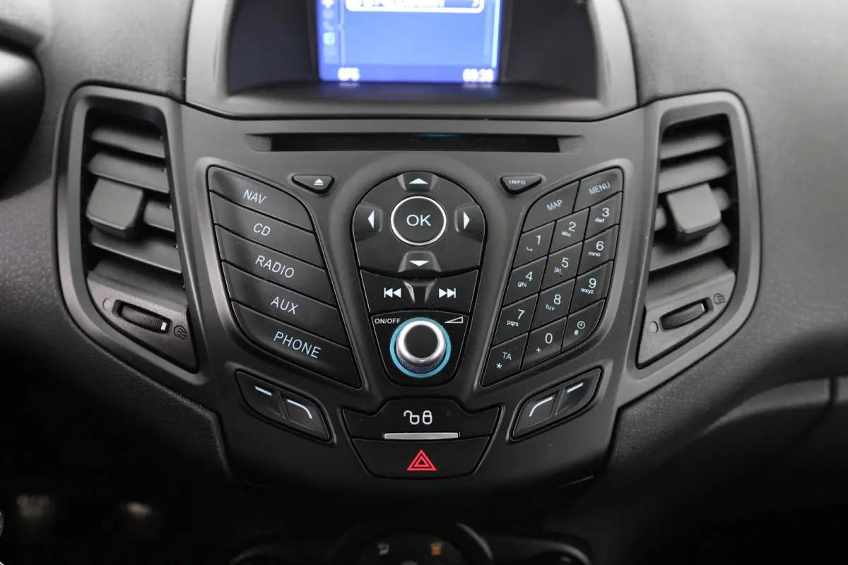 1.0 EcoBoost ST Line | DEALER OH! | CAMERA | NAVI | CLIMATE CTRL | CRUISE CONTROL | 17'' LMV | VOORRUIT VERWARMING