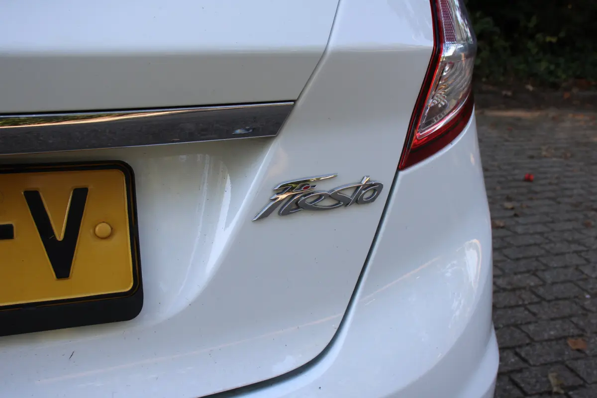 1.0 EcoBoost ST Line | DEALER OH! | CAMERA | NAVI | CLIMATE CTRL | CRUISE CONTROL | 17'' LMV | VOORRUIT VERWARMING