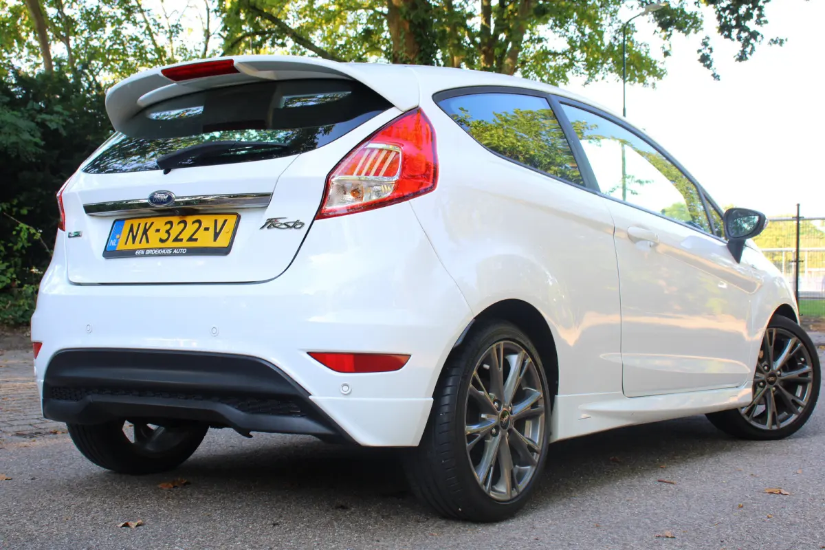 1.0 EcoBoost ST Line | DEALER OH! | CAMERA | NAVI | CLIMATE CTRL | CRUISE CONTROL | 17'' LMV | VOORRUIT VERWARMING