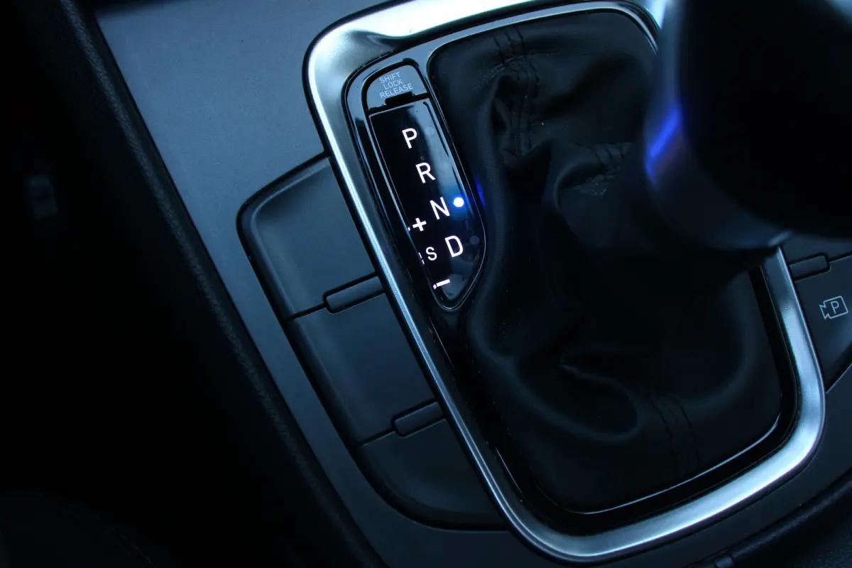 1.6 GDI HEV Comfort Smart | DEALER OH! | ADAPTIVE CRUISE | PREMIUM AUDIO | CAMERA | CARPLAY | CLIMATE CONTROL