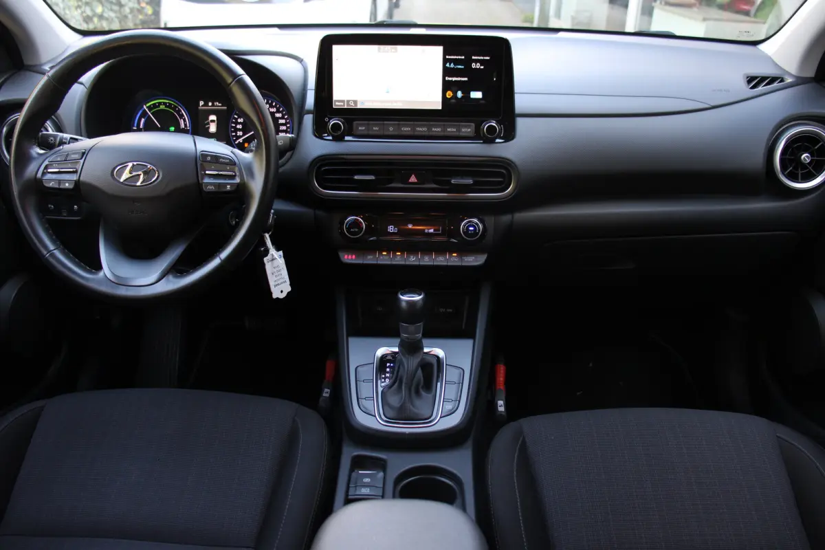 1.6 GDI HEV Comfort Smart | DEALER OH! | ADAPTIVE CRUISE | PREMIUM AUDIO | CAMERA | CARPLAY | CLIMATE CONTROL