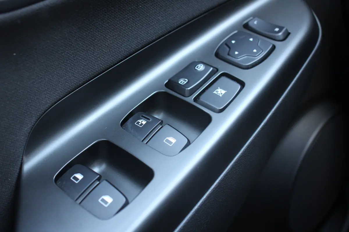 1.6 GDI HEV Comfort Smart | DEALER OH! | ADAPTIVE CRUISE | PREMIUM AUDIO | CAMERA | CARPLAY | CLIMATE CONTROL