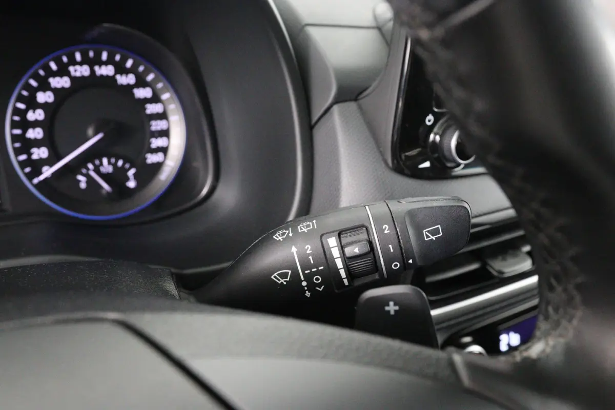 1.6 GDI HEV Comfort Smart | DEALER OH! | ADAPTIVE CRUISE | PREMIUM AUDIO | CAMERA | CARPLAY | CLIMATE CONTROL