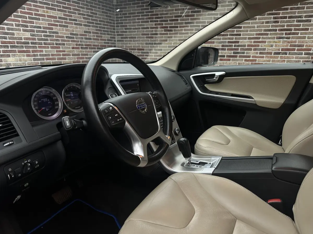 2.0 T5 Summum Pano| Lichte bekleding