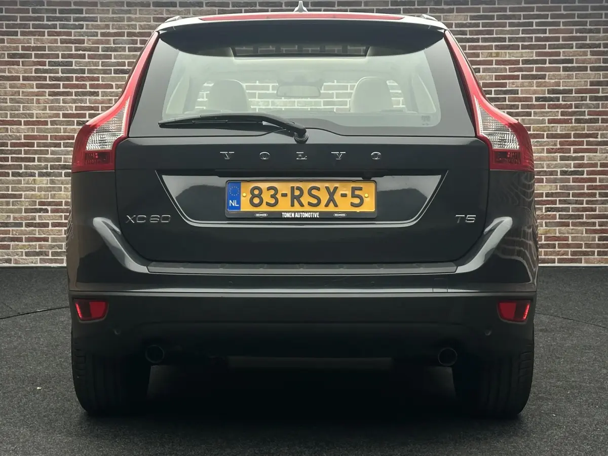 2.0 T5 Summum Pano| Lichte bekleding