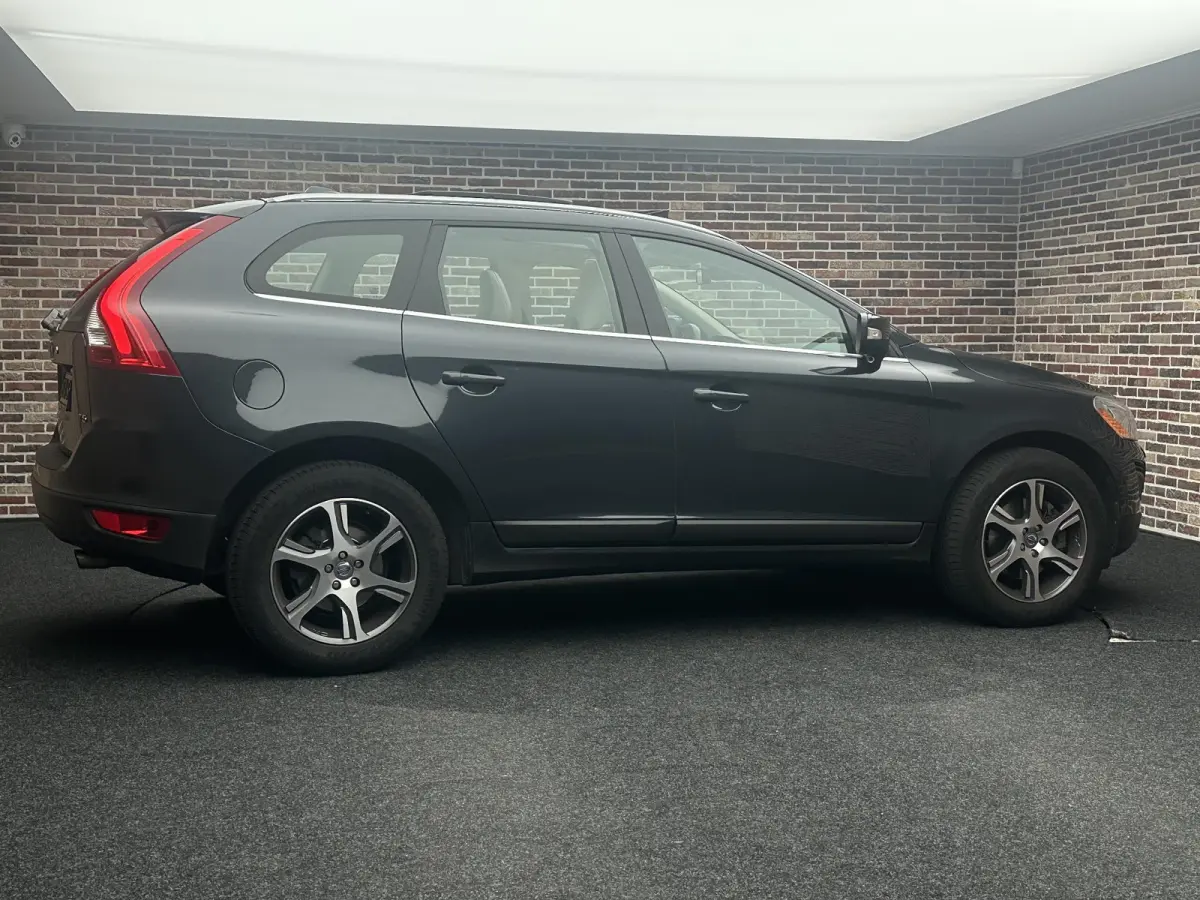 2.0 T5 Summum Pano| Lichte bekleding