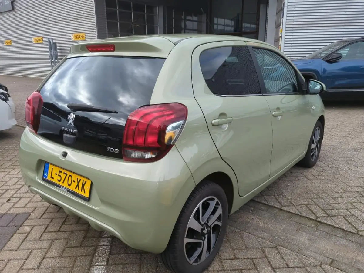1.0 e-VTi Allure | Navi by app | Apple carplay | Camera | LED | Mistlampen | NL auto | 15.000km |