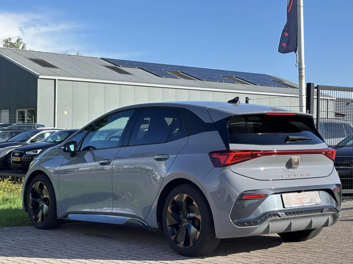 adrenaline 62 kWh 204 pk acc stuur vw camera SOH 97%