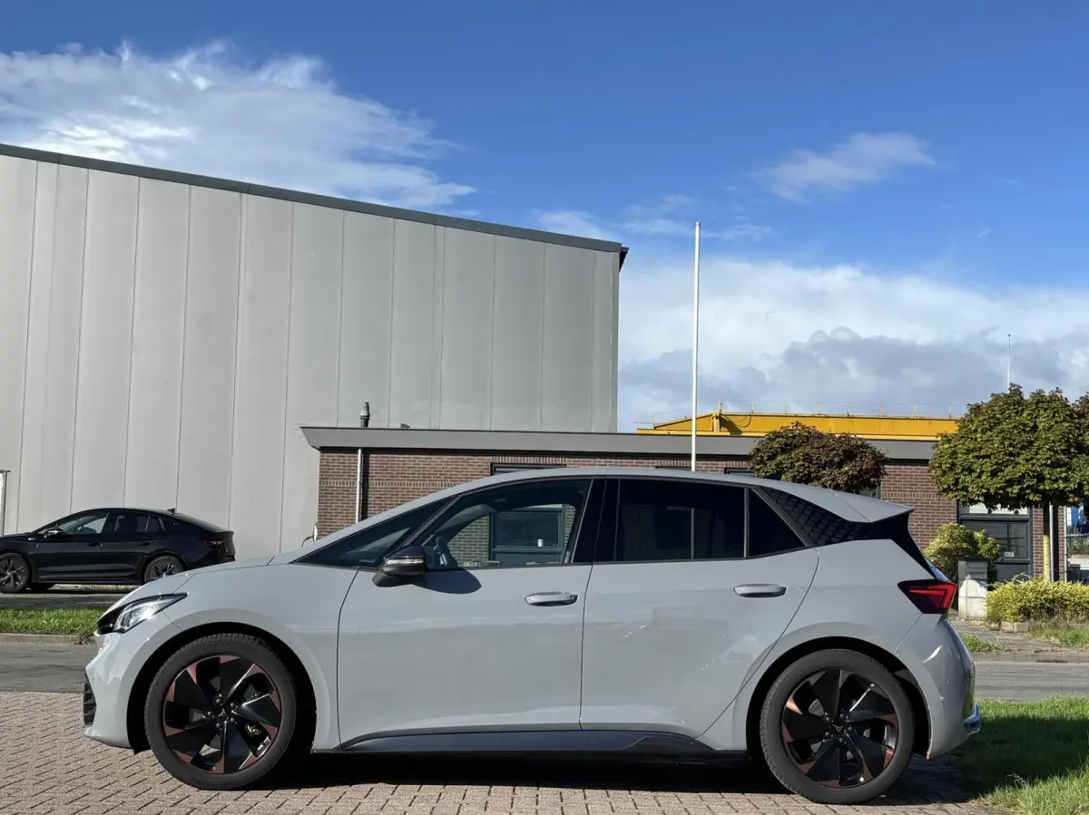 adrenaline 62 kWh 204 pk acc stuur vw camera SOH 97%