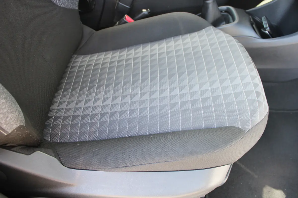 1.0 e-VTi Active | Airconditioning | Bluetooth | Mistlampen | Extra getinte ramen | NL auto | 42.000km |