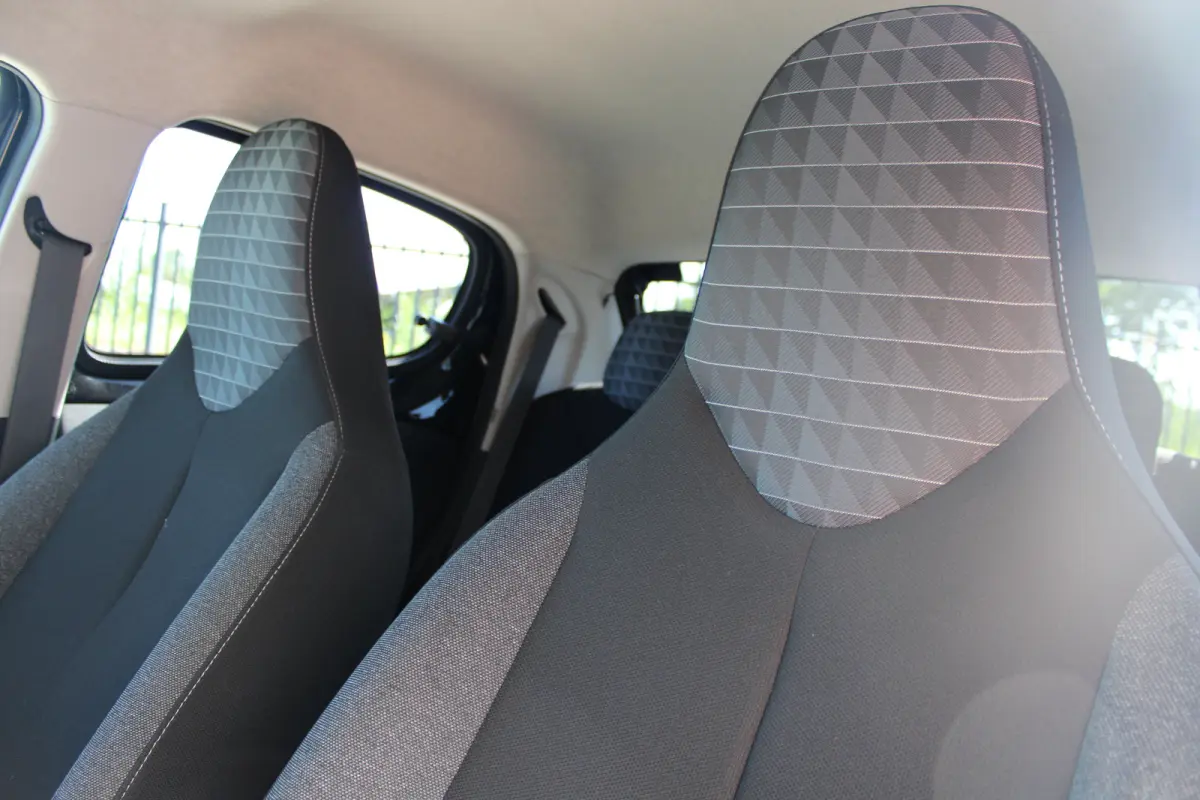 1.0 e-VTi Active | Airconditioning | Bluetooth | Mistlampen | Extra getinte ramen | NL auto | 42.000km |
