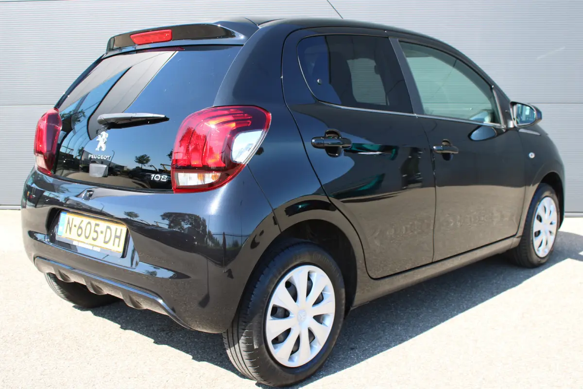 1.0 e-VTi Active | Airconditioning | Bluetooth | Mistlampen | Extra getinte ramen | NL auto | 42.000km |