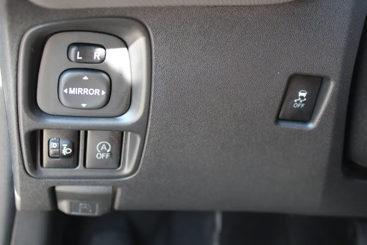 1.0 e-VTi Active | Airconditioning | Bluetooth | Mistlampen | Extra getinte ramen | NL auto | 42.000km |