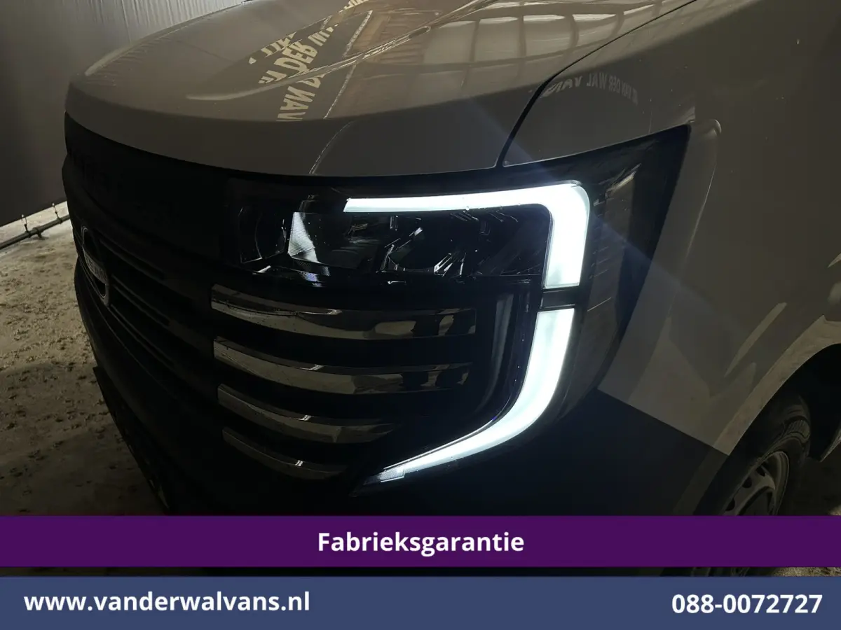 2.3 dCi 131pk L2H2 Fabrieksgarantie Euro6 Airco | LED | Apple Carplay | Cruisecontrol | Android Auto Parkeersensoren, Bijrijdersbank, 2500kg trekvermogen