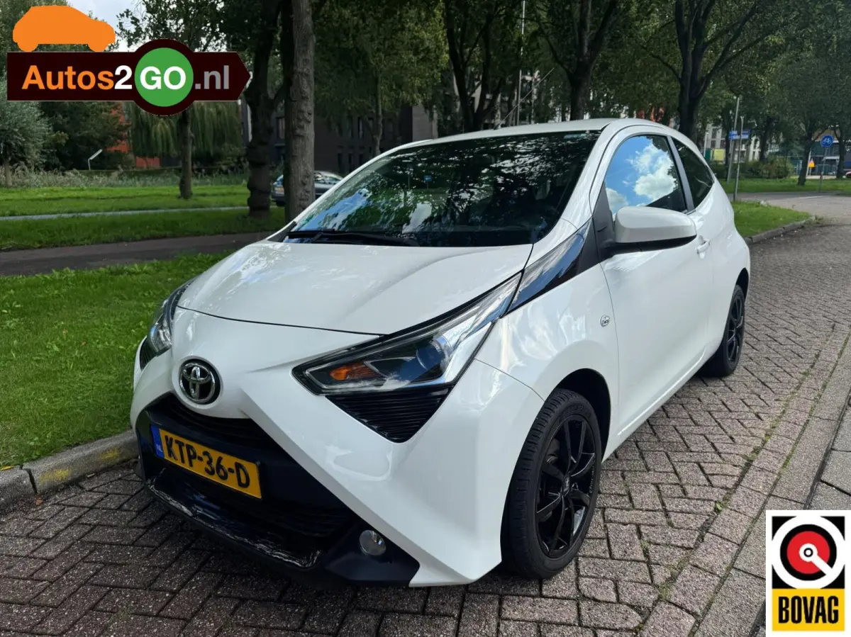 1.0 VVT-i x-play