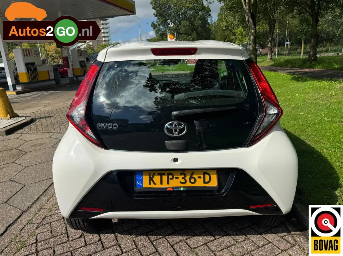 1.0 VVT-i x-play