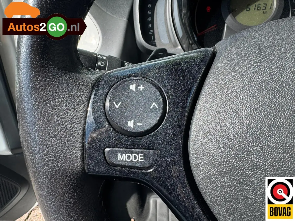 1.0 VVT-i x-play