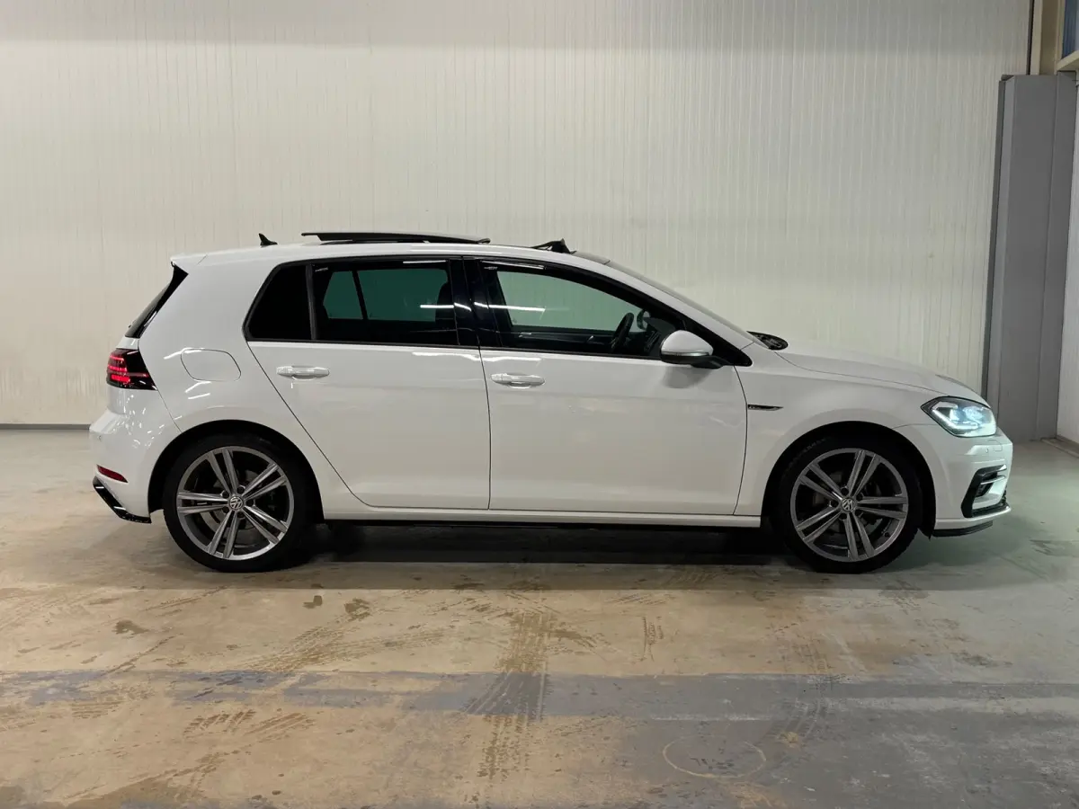 1.4 TSI Highline Business R | PANO | 3x R-LINE | CAMERA | DCC
