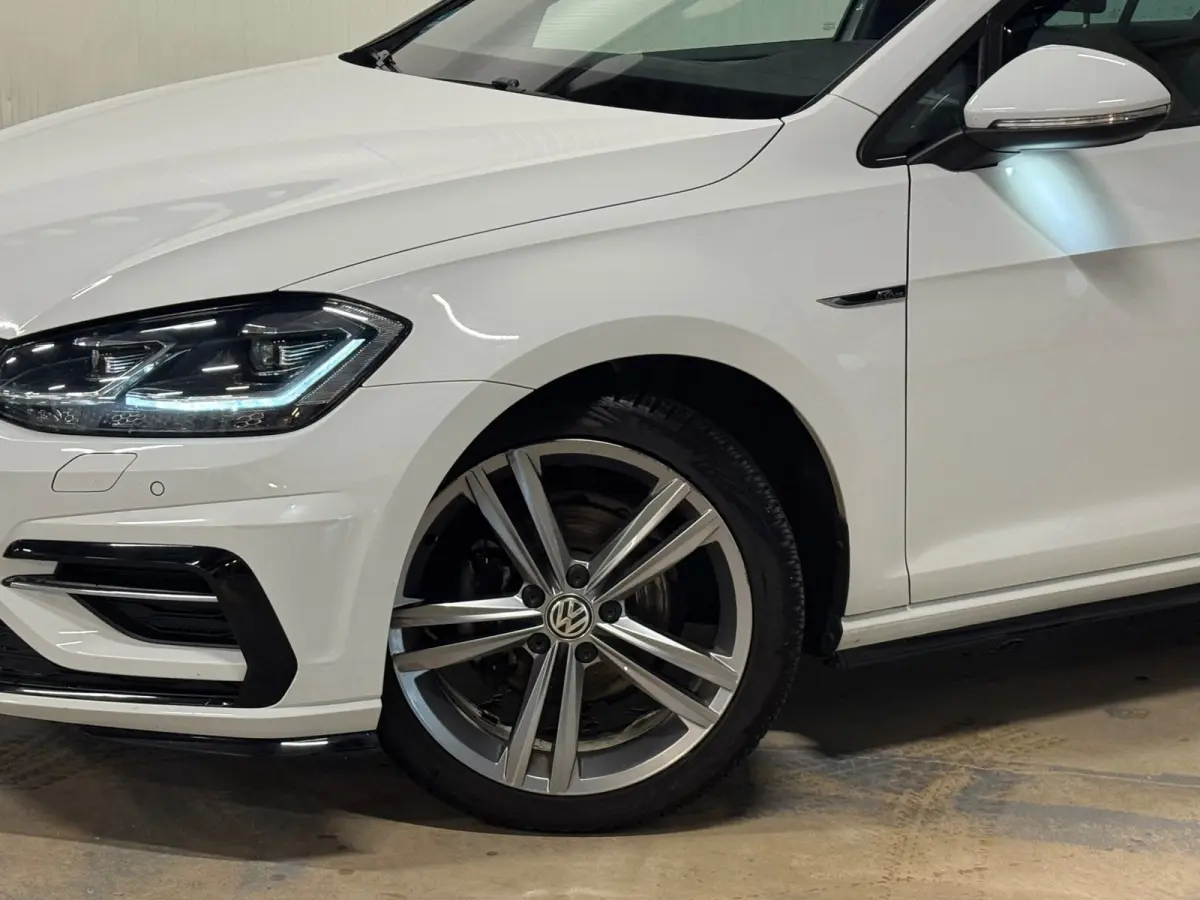 1.4 TSI Highline Business R | PANO | 3x R-LINE | CAMERA | DCC