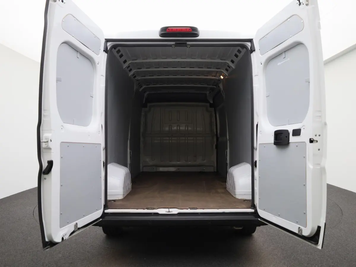 33 2.2 MultiJet L3H2 | Airconditioning | Bluetooth | Cruise Control | Achteruitrijcamera | Parkeersensoren |