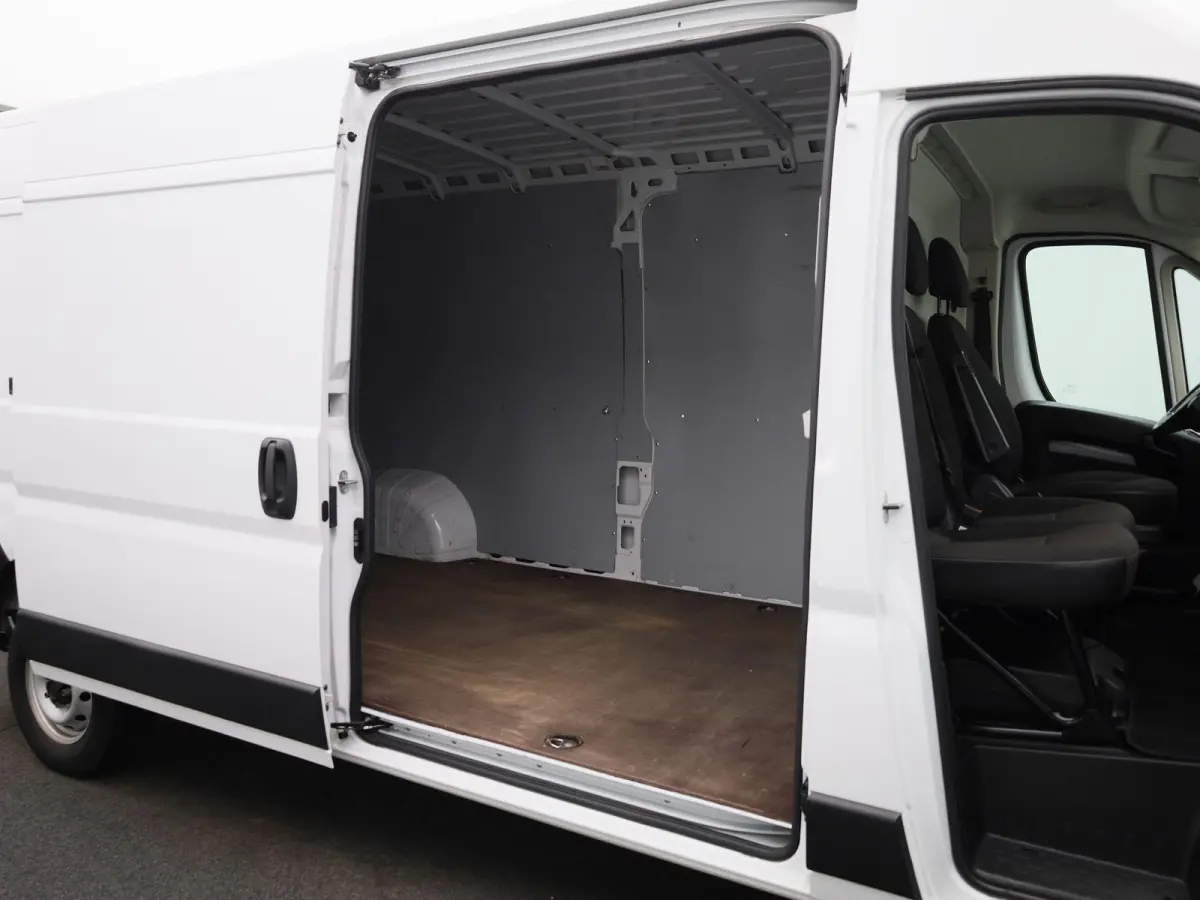 33 2.2 MultiJet L3H2 | Airconditioning | Bluetooth | Cruise Control | Achteruitrijcamera | Parkeersensoren |