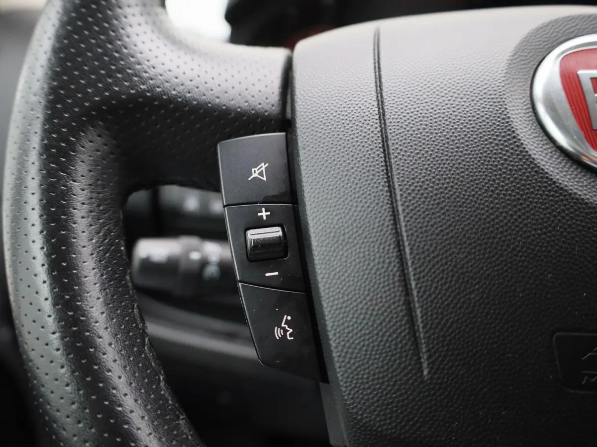 33 2.2 MultiJet L3H2 | Airconditioning | Bluetooth | Cruise Control | Achteruitrijcamera | Parkeersensoren |