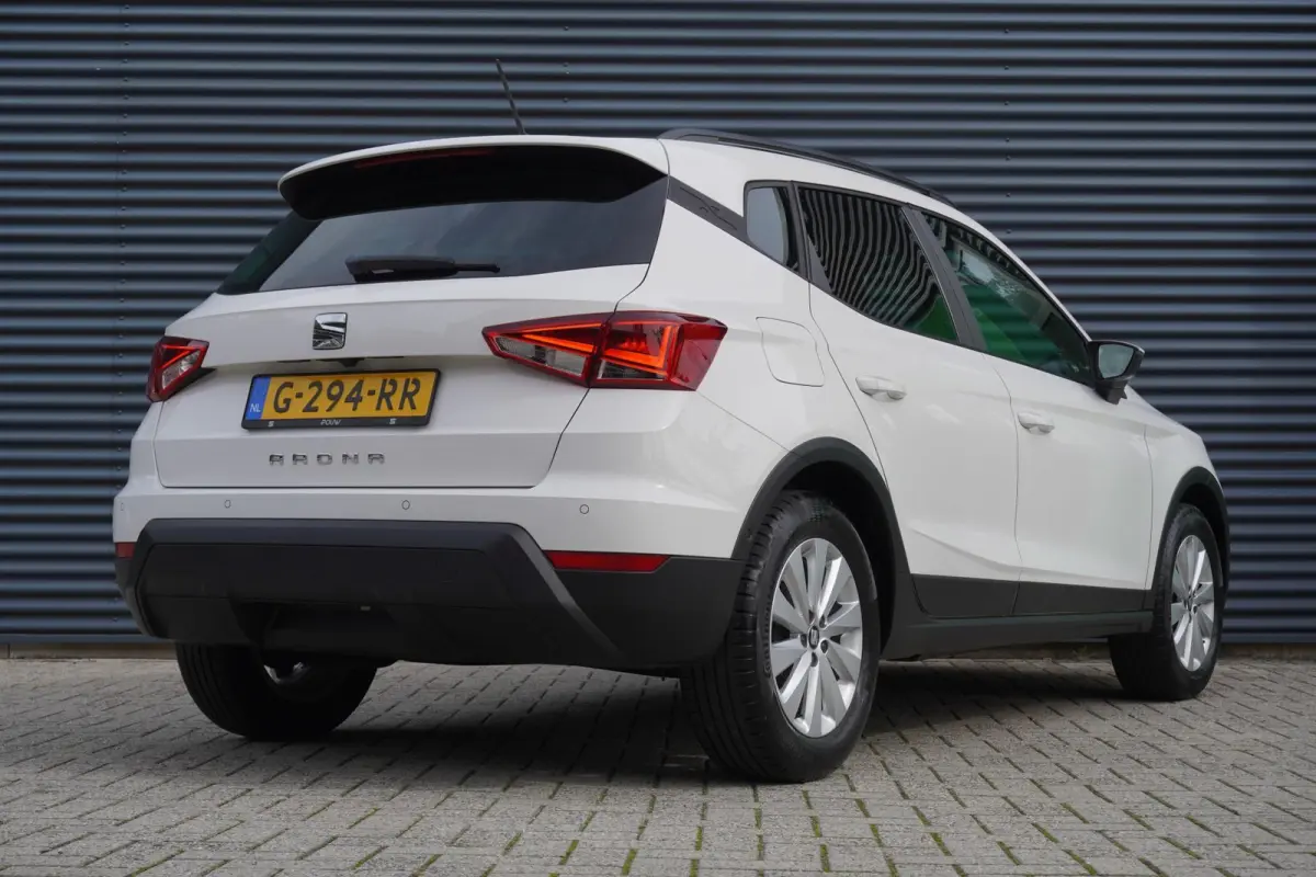 1.0 TSI 95pk Style Business Intense | Adaptive Cruise | Android Auto & Apple CarPlay | Clima | Draadloos Opladen Telefoon