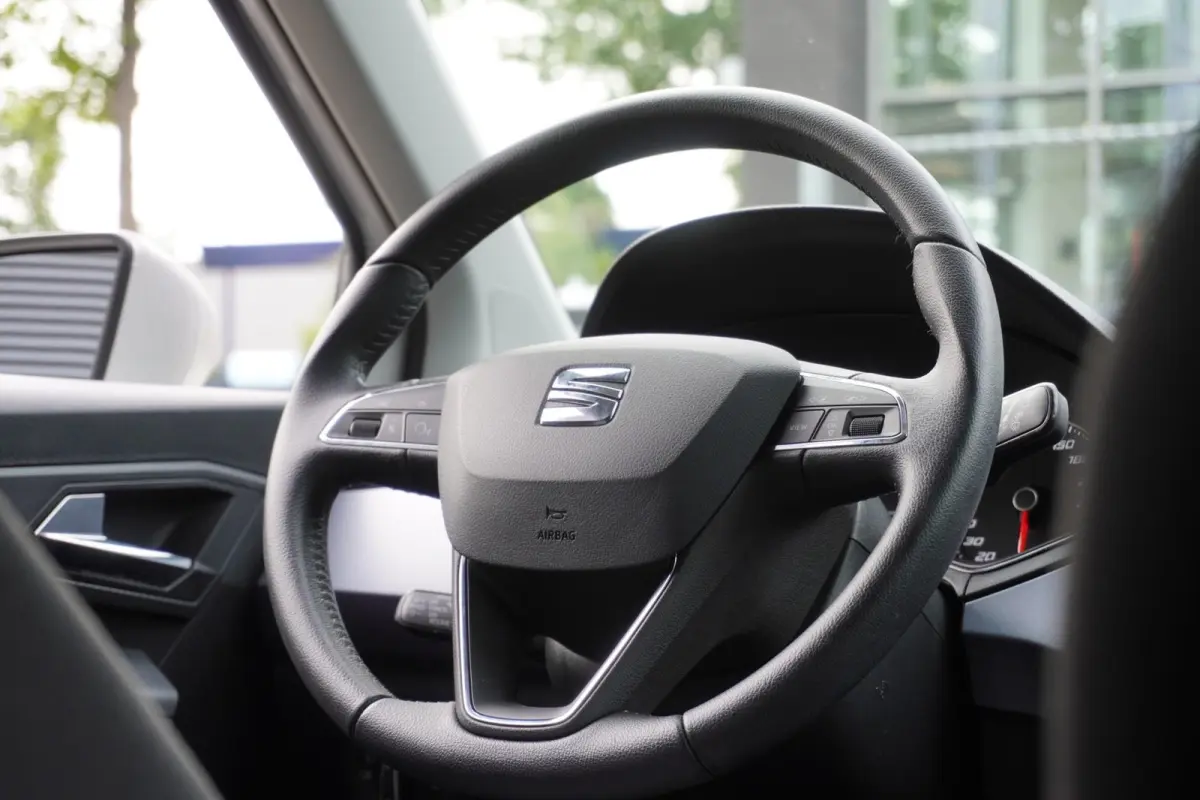 1.0 TSI 95pk Style Business Intense | Adaptive Cruise | Android Auto & Apple CarPlay | Clima | Draadloos Opladen Telefoon