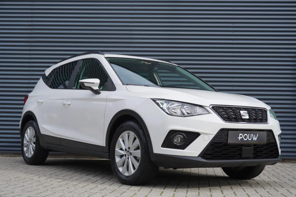 1.0 TSI 95pk Style Business Intense | Adaptive Cruise | Android Auto & Apple CarPlay | Clima | Draadloos Opladen Telefoon
