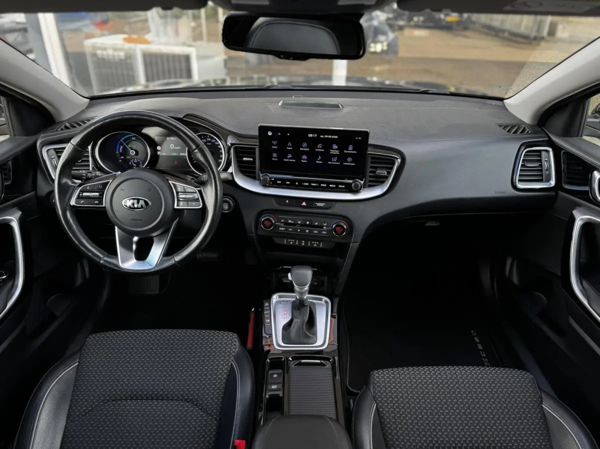 1.6 GDi PHEV DynamicPlusLine|Trekha|Camera|LED|ACC