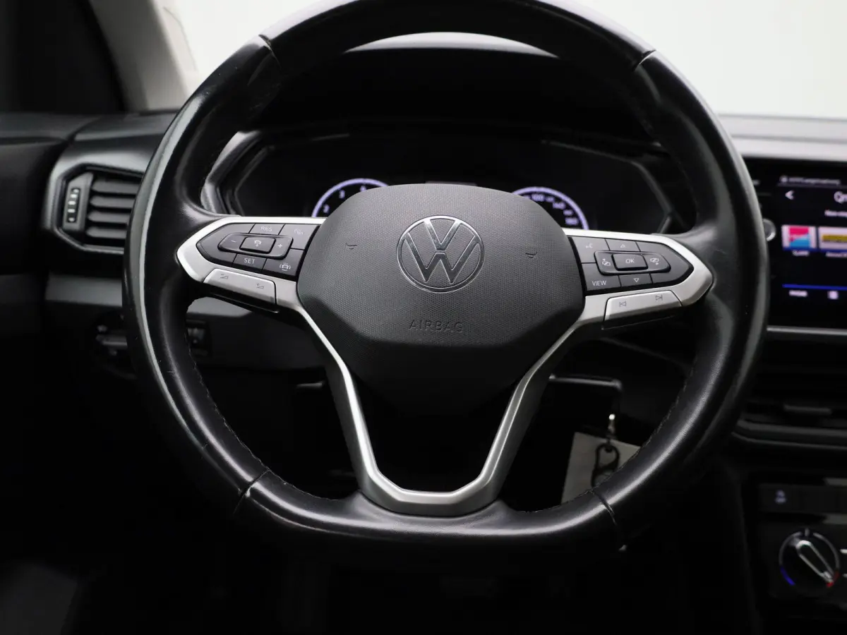 1.0 TSI Life | Automaat | Apple Carplay / Android Auto | Lichtmetalen Velgen | Trekhaak |