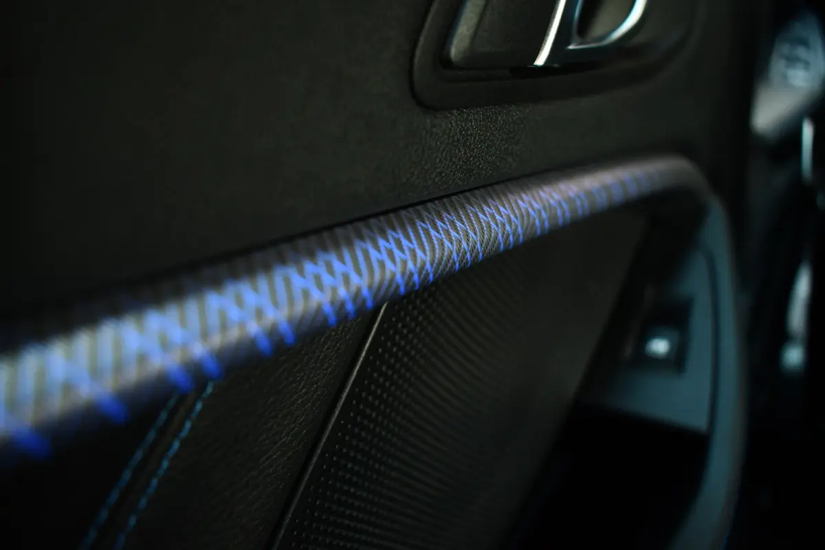 218i M-Sport Shadowline Trekhaak 18inch Live-cockpit Sfeerverlichting