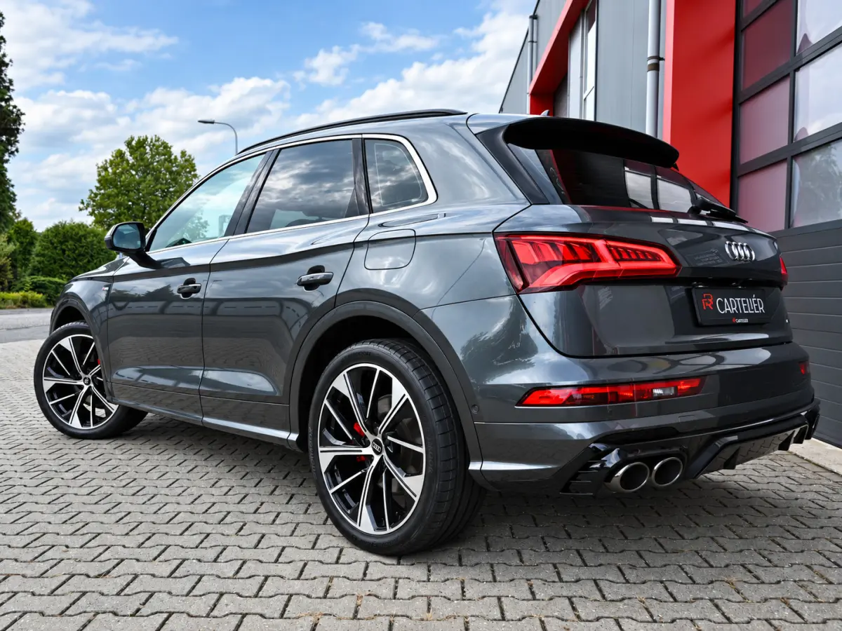55 TFSI e Quattro Competition | Luchtvering | Pano | 360 | B&O | Ambient+ | Carplay | Digital Dash | Keyless | Matrix Led | Adaptive | Alcantara Leder | Memory | Stoelverwarming | Afgevlakt 