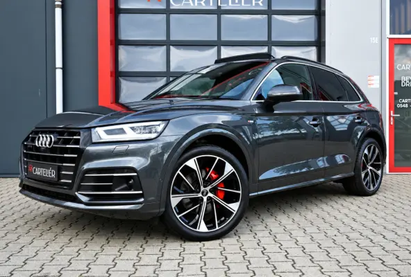 55 TFSI e Quattro Competition | Luchtvering | Pano | 360 | B&O | Ambient+ | Carplay | Digital Dash | Keyless | Matrix Led | Adaptive | Alcantara Leder | Memory | Stoelverwarming | Afgevlakt 