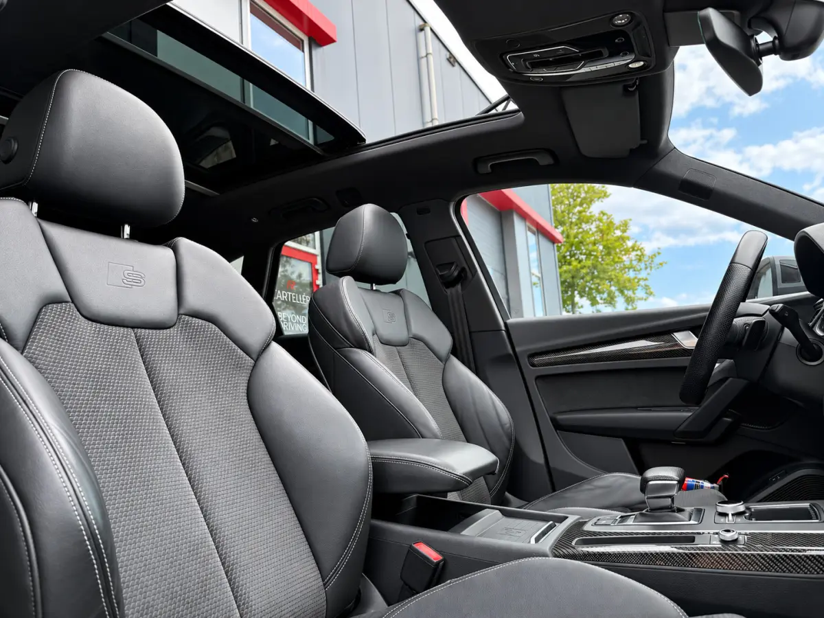 55 TFSI e Quattro Competition | Luchtvering | Pano | 360 | B&O | Ambient+ | Carplay | Digital Dash | Keyless | Matrix Led | Adaptive | Alcantara Leder | Memory | Stoelverwarming | Afgevlakt 