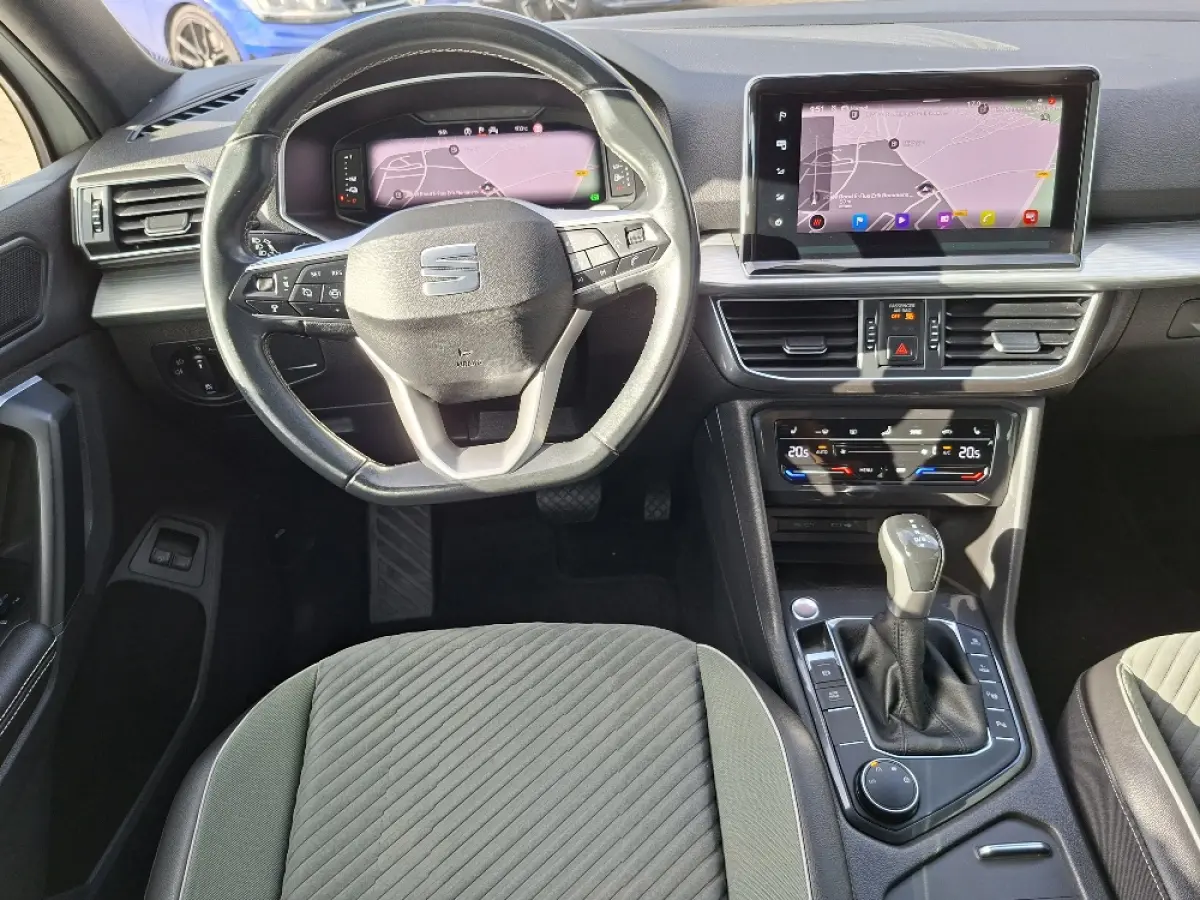 1.4 TSI e-Hybrid PHEV Xperience Business Intense * Trekhaak * Navigatiesysteem * Parkeercamera *