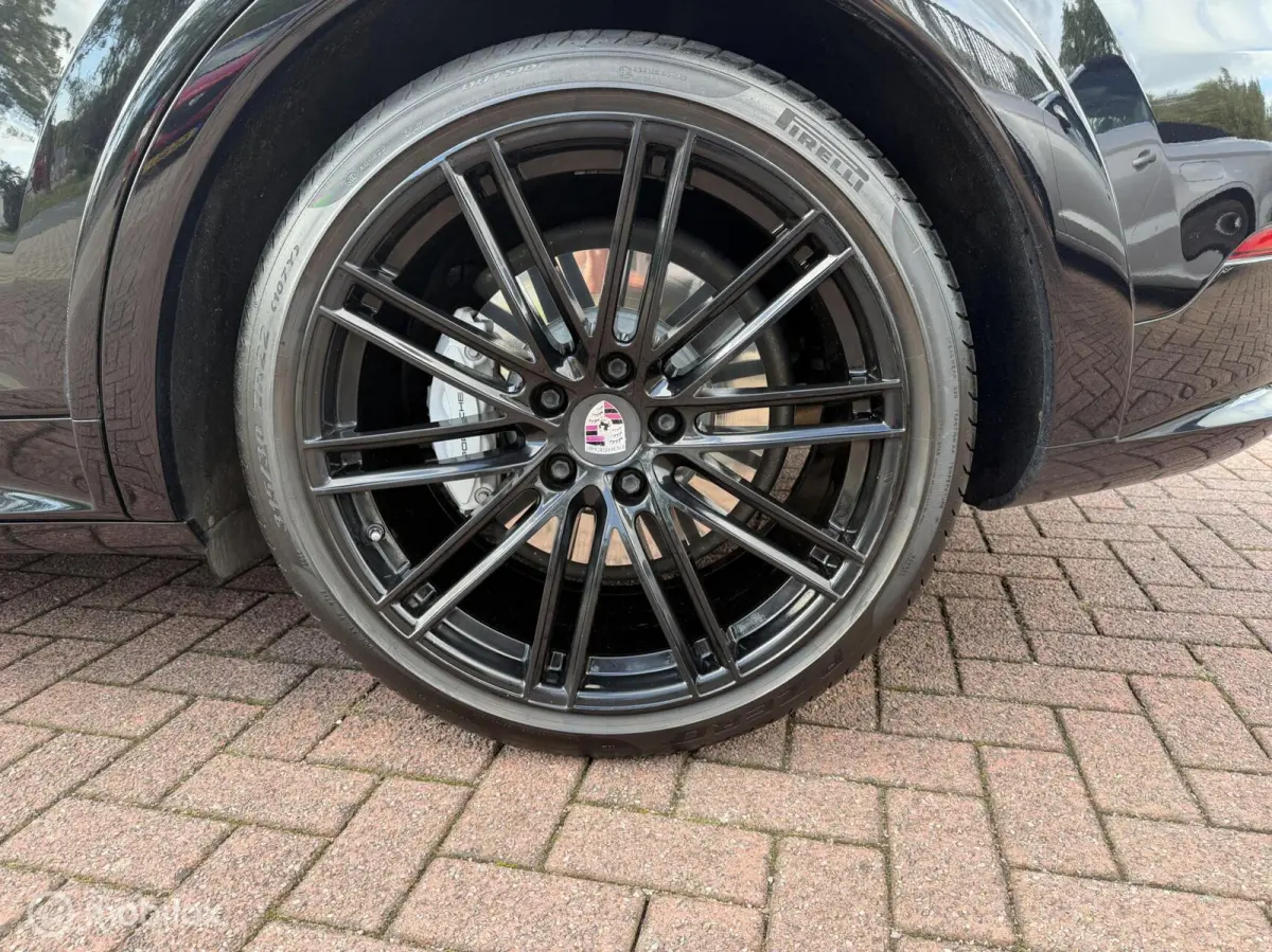 4.0 Turbo Panoramadak Trekh Leder Camera 22"