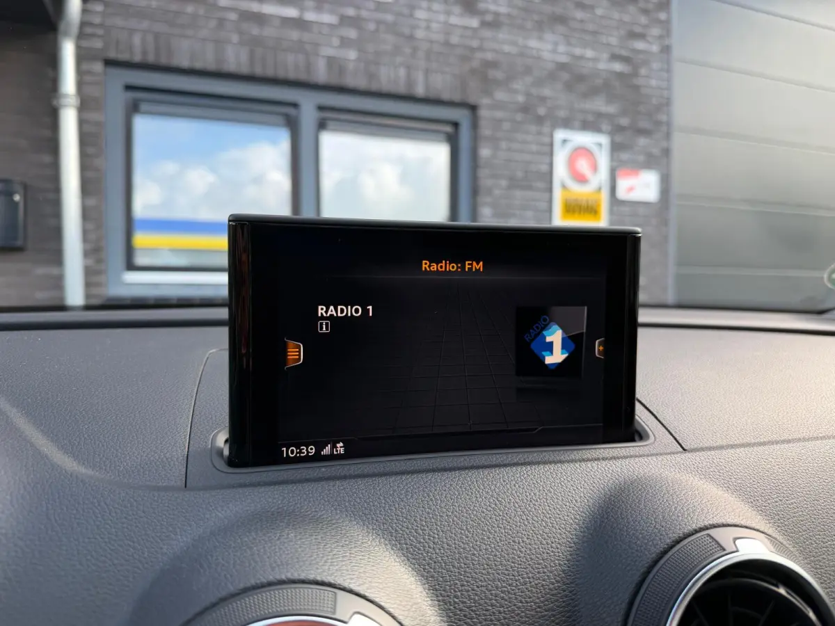1.0 TFSI Pro Line | 2E EIGENAAR | 3/6/12MND GARANTIE | NL AUTO | CRUISE | XENON | BLUETOOTH | AIRCO | LMV | PDC |