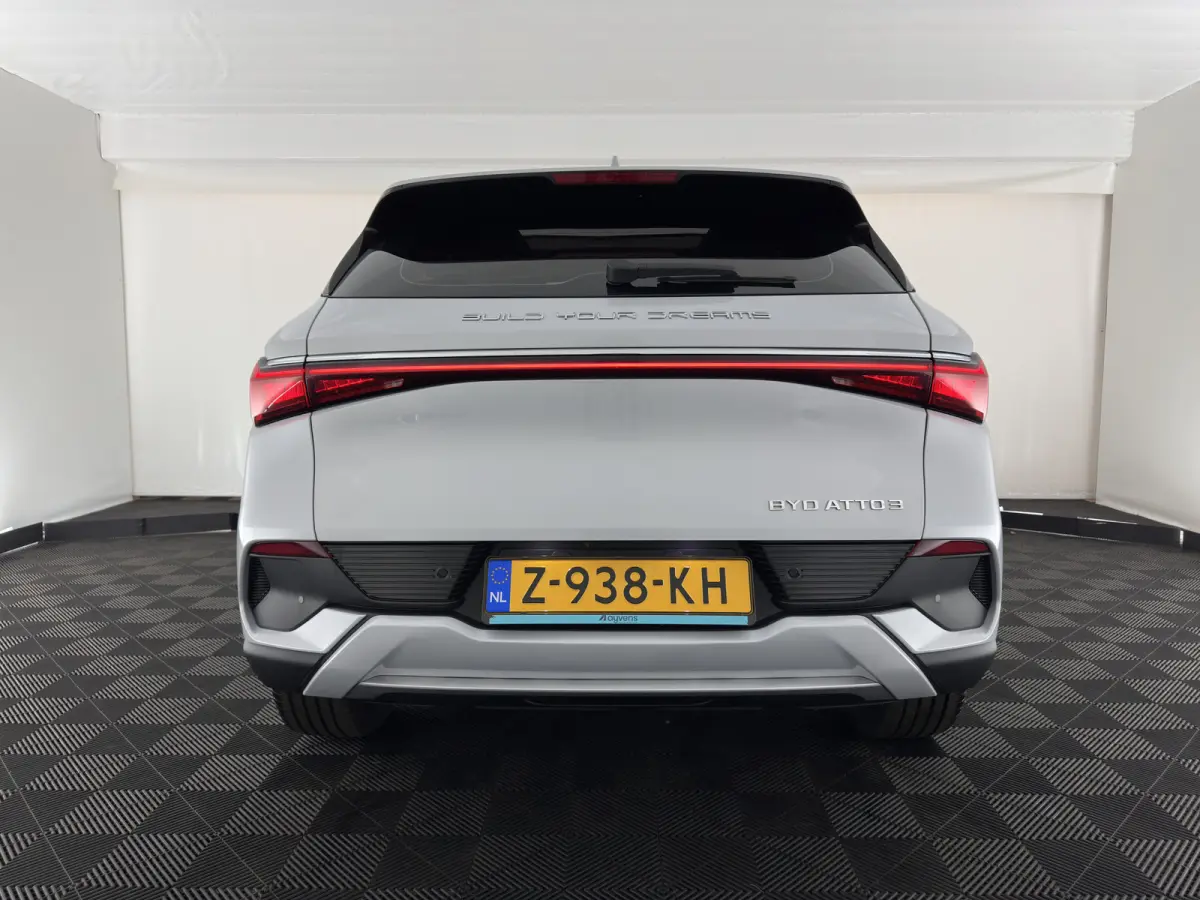 Comfort 60 kWh [3-Fase-11kW] {SoH-94%} (INCL-BTW) *HEATPUMP | PANO | LEATHER | FULL-LED | TOPVIEW | BLINDSPOT | HEATED-COMFORTSEATS | DIGI-COCKPIT | CARPLAY | DAB | NAVI-FULLMAP | ECC | ADAP
