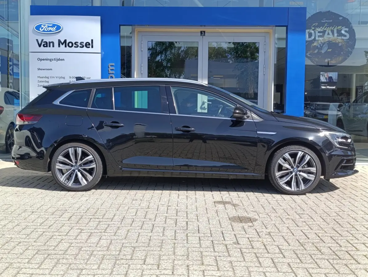 Estate 1.6 Plug-In Hybrid 160 Intens | Adaptieve Cruise | Stoelverwarming | Trekhaak | Head-up display | Camera | PDC V+A